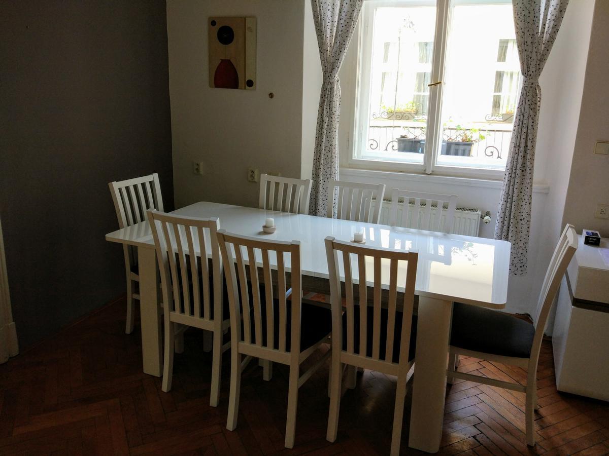 Apartments Tynska 7 Prague Extérieur photo
